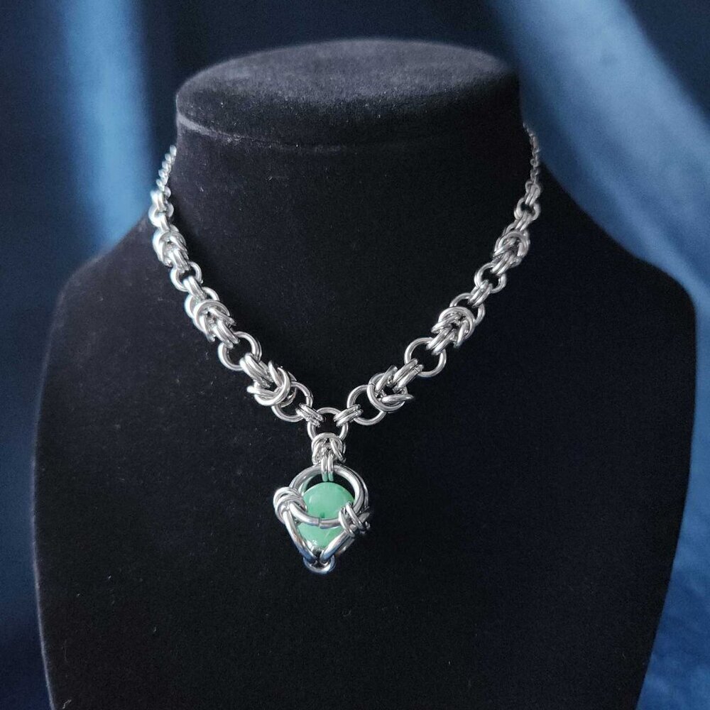 Gothic chunky silver choker necklace ✦ Green caged pearl chainmaille necklace